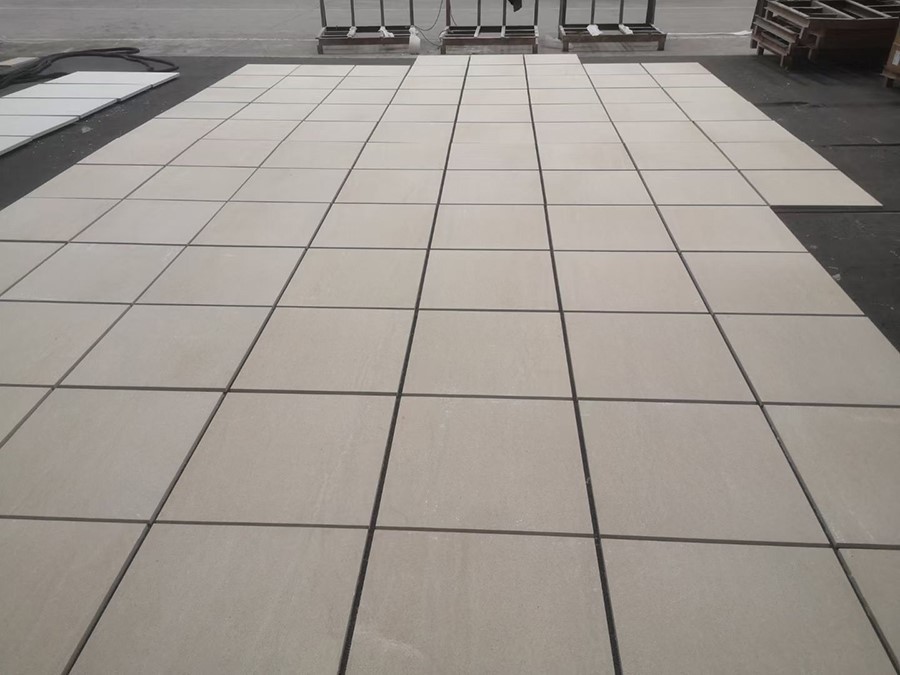 White Moca Limestone Cross Cut Customized White Moca Limestone Cross Cut Customized